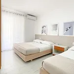 Apartment Sea Side Golem- 1 Min From The
