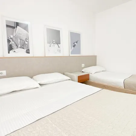 Trn Apartment Golem (Tirana)